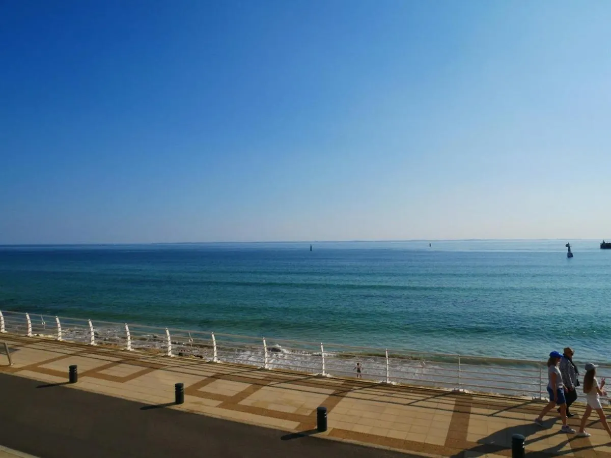 Quiberon - Studio Renove 28M² - Terrasse Sud - Garage Prive - Fr-1-478-41 0*,  Frankreich